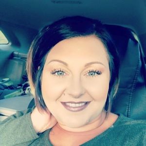 Meet your Posher, Nikki